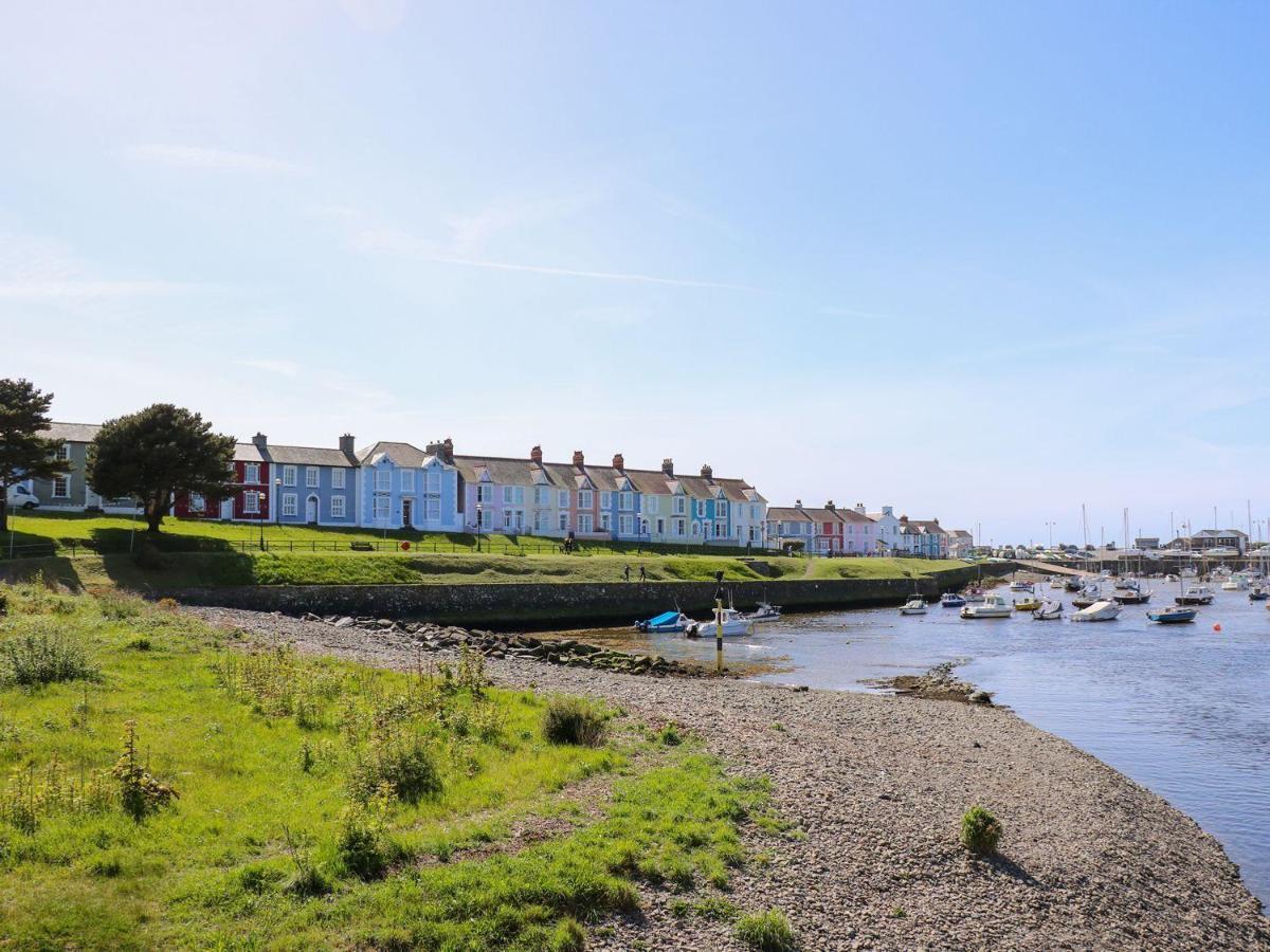 Y Bwthyn Bach Villa Aberaeron Exterior photo